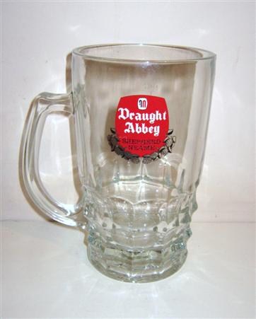 beer glass from the Shepherd Neame brewery in England with the inscription 'Draught Abbey. Shepard Neam'