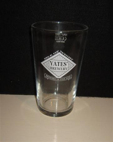 beer glass from the Yates brewery in England with the inscription 'Yates Brewery. Isle Of Wight. Brewers Of Fine Ale '