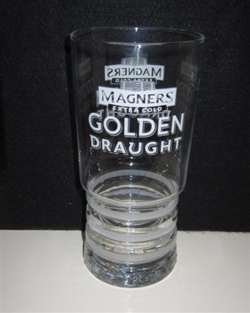 beer glass from the Magners brewery in Ireland with the inscription 'Magners Extra Gold. Golden Draught'