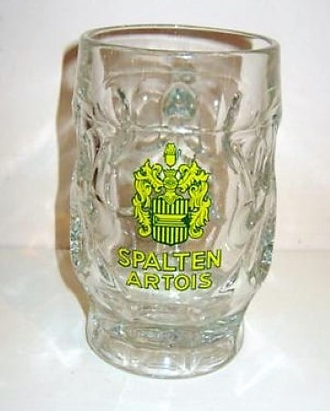 beer glass from the Stella Artois brewery in Belgium with the inscription 'Spalen Artois'