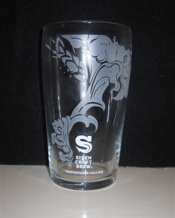 beer glass from the Siren brewery in England with the inscription 'S, Siren Craft Brew'