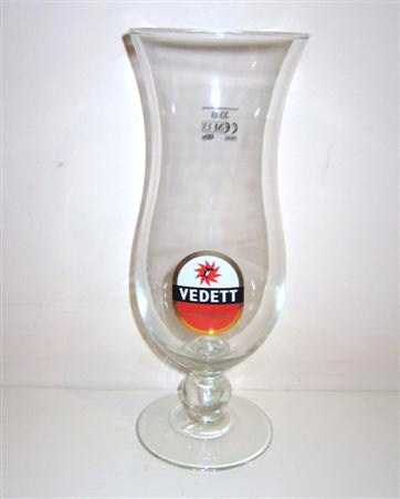 beer glass from the Duvel Moortgat brewery in Belgium with the inscription 'Vadett Extra Blond'