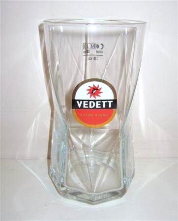 beer glass from the Duvel Moortgat brewery in Belgium with the inscription 'Vadett Extra Blond'