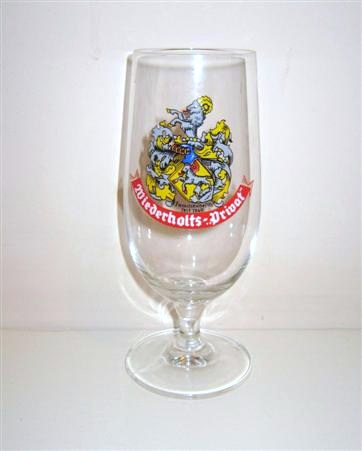 beer glass from the Wiederholts brewery in Germany with the inscription 'Wiederholts Drioat'