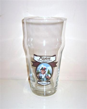 beer glass from the Samuel Smith brewery in England with the inscription 'Alpine, Ayinger braw Lager'