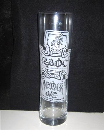 beer glass from the Williams Bros brewery in Scotland with the inscription 'Fraoch Heather Ale, Brewed In Scotland Since 2000bc'