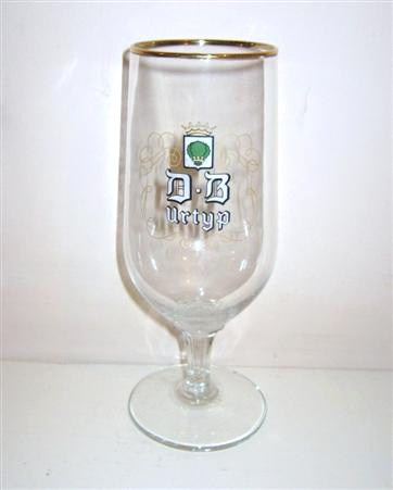 beer glass from the Wielemans-Cueppens       brewery in Belgium with the inscription 'D.B Urtyp'