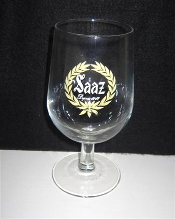 beer glass from the De Gayant  brewery in France with the inscription 'Saaz Depuis 1919'