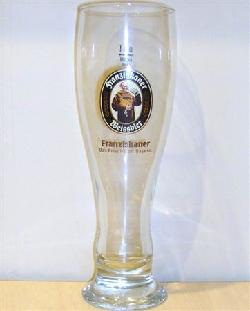 beer glass from the Franziskaner brewery in Germany with the inscription 'Franziskaner Weissbier Franziskaner Das Frische an Bayern'