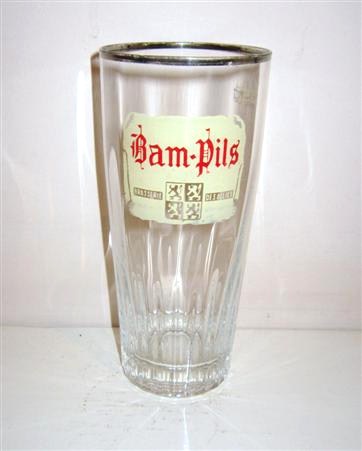 beer glass from the Des Allies brewery in Belgium with the inscription 'Bam Pils, Brasserie Des Allies'