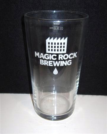 beer glass from the Magic Rock Brewing brewery in England with the inscription 'Magic Rock Brewing'