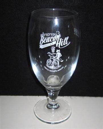 beer glass from the Everards brewery in England with the inscription 'Becon Hill Amber Ale, Lighty Hoped & Moreish'