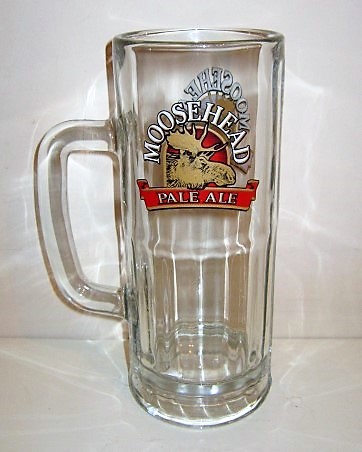 beer glass from the Moosehead Breweries Ltd brewery in Canada with the inscription 'Moosehead Pale Ale'