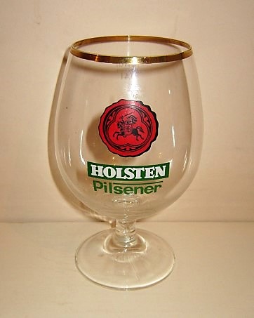 beer glass from the Holsten brewery in Germany with the inscription 'Holsten Pilsner'