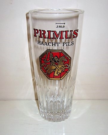 beer glass from the  Haacht brewery in Belgium with the inscription 'Primus Haacht Pils'