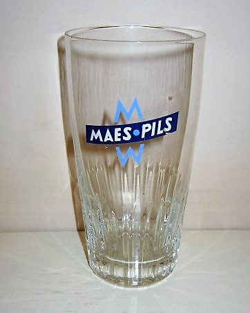 beer glass from the Alken-Maes  brewery in Belgium with the inscription 'Maes Pils'