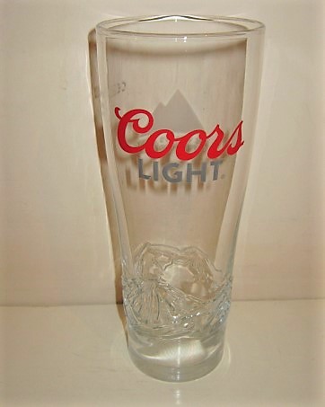 beer glass from the Coor's brewery in U.S.A. with the inscription 'Coors Light'