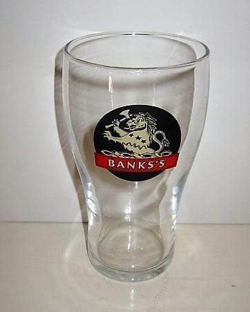 beer glass from the Wolverhampton & Dudley  brewery in England with the inscription 'Banks's'