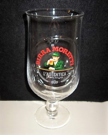 beer glass from the Moretti brewery in Italy with the inscription 'Birra Moretti L'autentica Rigetta Dal 1859'