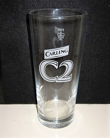 beer glass from the Carling brewery in Canada with the inscription 'Carling C2'