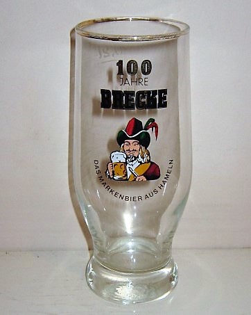 beer glass from the Forster & Brecke brewery in Germany with the inscription '100 Jahre Brecke Das Mericenbier Aus Hameln'