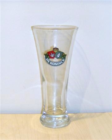 beer glass from the De Koninck brewery in Belgium with the inscription '1833 De Koninck'