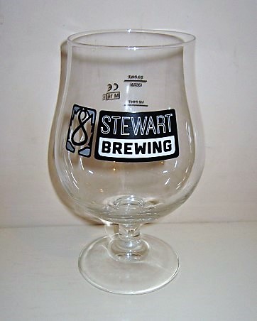 beer glass from the Stewart Brewing brewery in Scotland with the inscription 'Stewart Brewing'