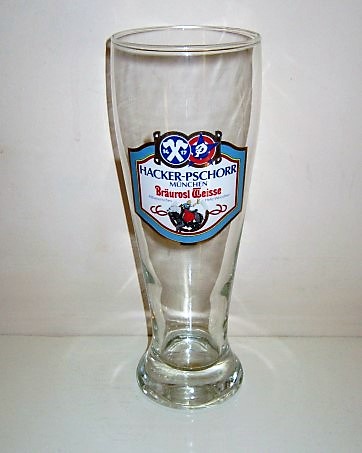 beer glass from the Hacker-Pschorr brewery in Germany with the inscription 'Hacker-Pschorr Munchen Braurosl Weisse'