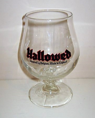 beer glass from the Robinsons brewery in England with the inscription 'Hallowed, Inspired By Belgium, Made in England'