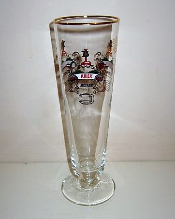 beer glass from the Lindermans brewery in Belgium with the inscription 'Framboise Lindermans, Pecheresse Lindermans, Kriek Lindermans, '