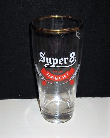 beer glass from the  Haacht brewery in Belgium with the inscription 'Super 8 Pils Haecht '