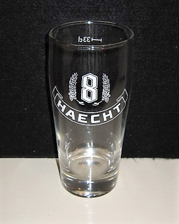 beer glass from the  Haacht brewery in Belgium with the inscription '8 Haecht'
