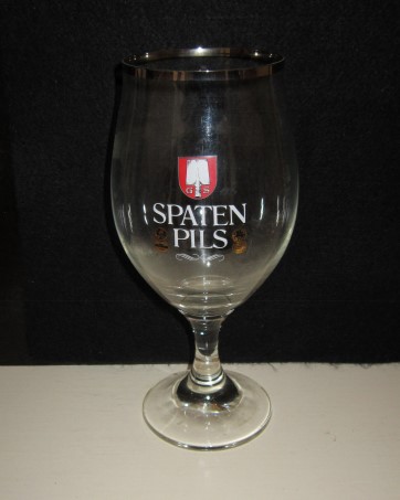 beer glass from the Spaten brewery in Germany with the inscription 'Spaten Pils Seit 1397 GS'