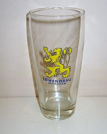 beer glass from the Lowenbrau brewery in Germany with the inscription 'Lowenbrau Munchen'