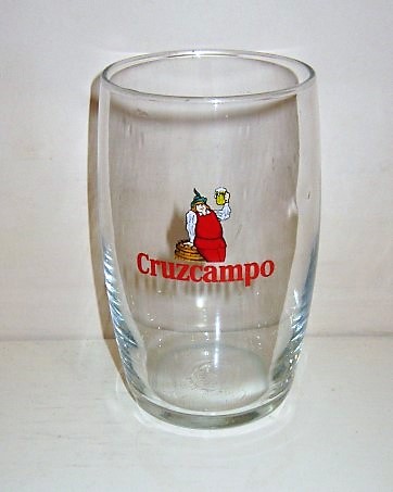 beer glass from the Cruzcampo brewery in Spain with the inscription 'Cruzcampo'