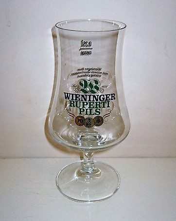 beer glass from the MC Wieninger brewery in Germany with the inscription 'Wieninger Ruperti Pils'