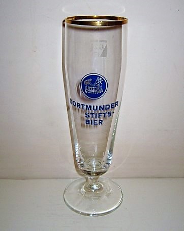 beer glass from the Dortmunder Actien brewery in Germany with the inscription 'Dortmunder Stifts Bier'