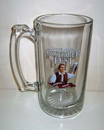 beer glass from the Boston Beer Co brewery in U.S.A. with the inscription 'Samuel Adams October Fest Seasonal Brew'