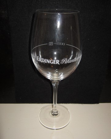 beer glass from the Erdinger  brewery in Germany with the inscription 'Erdinger Pikantus'