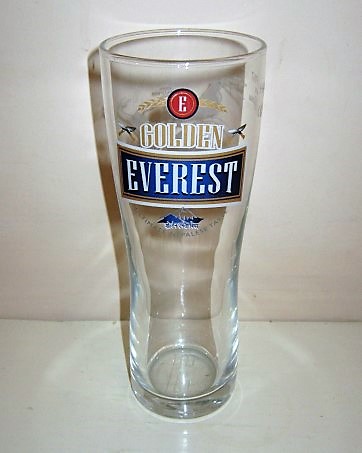beer glass from the Golden Everest brewery in England with the inscription 'Golden Everest Ultimate Nepalese Taste'