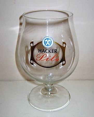 beer glass from the Hacker-Pschorr brewery in Germany with the inscription 'Hackerbrau Munchen 1417 Hacker Pils'