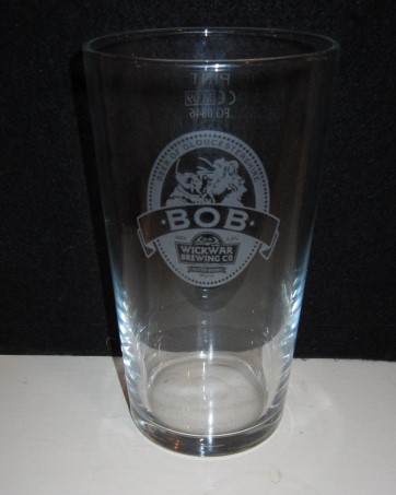 beer glass from the Wickwar Brewing Co brewery in England with the inscription 'BOB Abv 4.0%Wickwar Brewing Co Noted Beers'