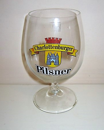 beer glass from the Berliner-Schultheiss brewery in Germany with the inscription 'Charlottenburger Pilsner'