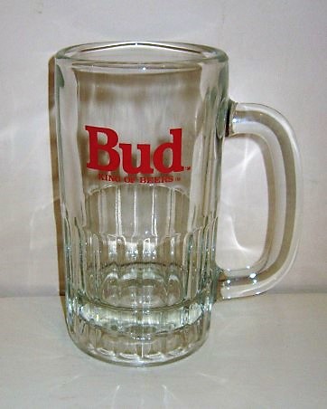 beer glass from the Anheuser Busch brewery in U.S.A. with the inscription 'Bud King of Beers'