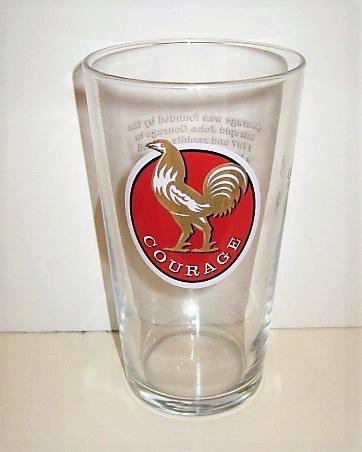 beer glass from the Courage brewery in England with the inscription 'Courage'