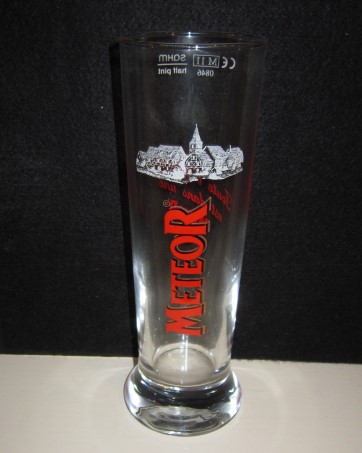 beer glass from the Meteor  brewery in France with the inscription 'Meteor'
