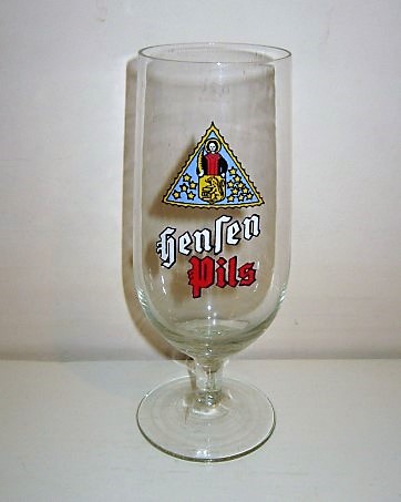 beer glass from the Genfen  brewery in Germany with the inscription 'Genfen Pils'