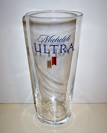 beer glass from the Anheuser Busch brewery in U.S.A. with the inscription 'Michelob Ultra'