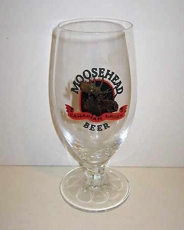 beer glass from the Moosehead Breweries Ltd brewery in Canada with the inscription 'Moosehead Beer Canadian Lager'