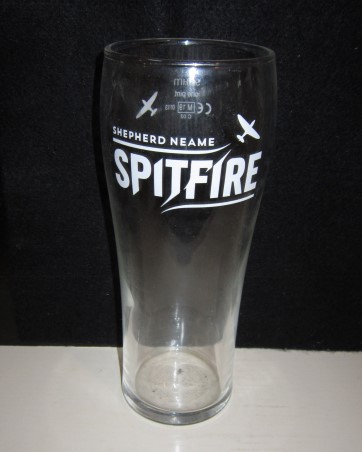 beer glass from the Shepherd Neame brewery in England with the inscription 'Spitfire, Shepherd Neame'